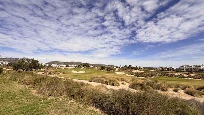 Image No.20-2 Bed Apartment for sale