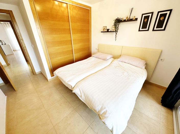 Image No.15-2 Bed Apartment for sale