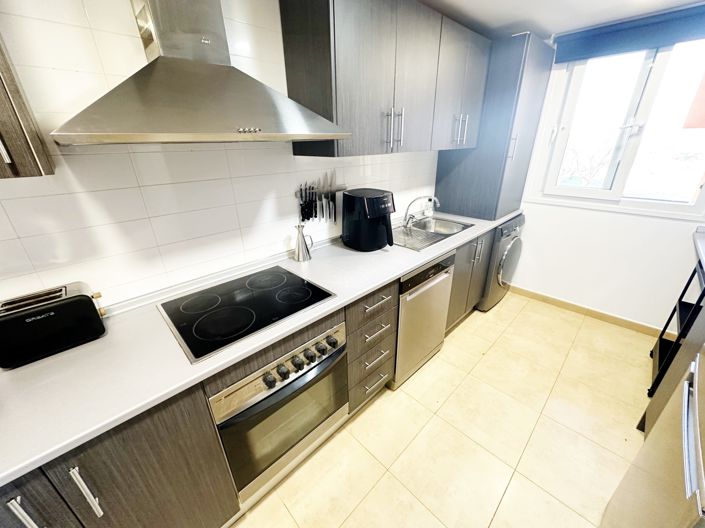 Image No.4-2 Bed Apartment for sale