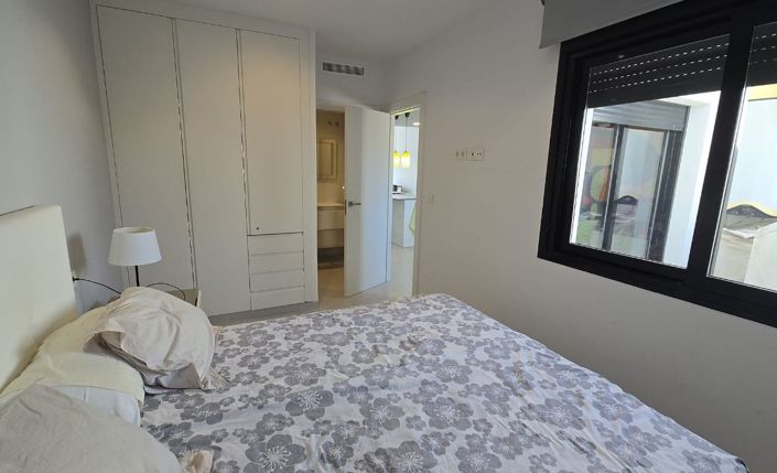 Image No.11-2 Bed Apartment for sale