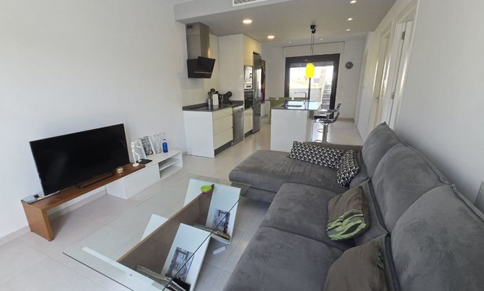 Image No.8-2 Bed Apartment for sale