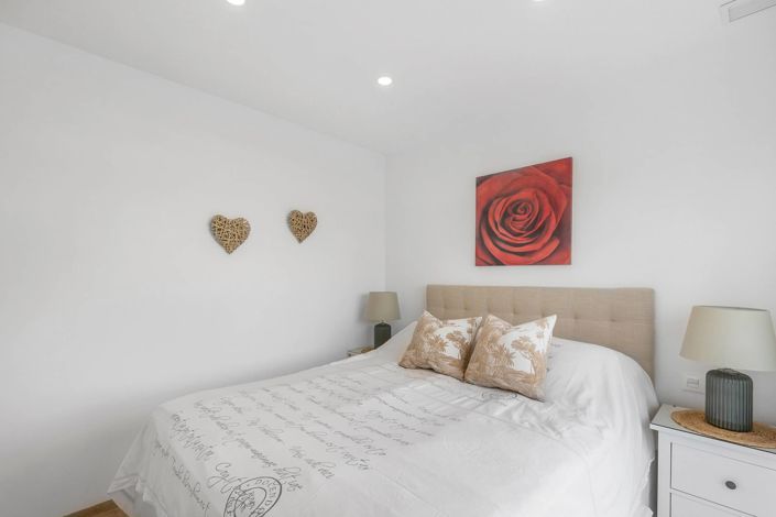 Image No.14-2 Bed Apartment for sale