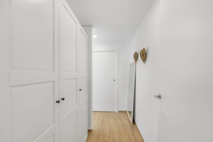 Image No.22-2 Bed Apartment for sale