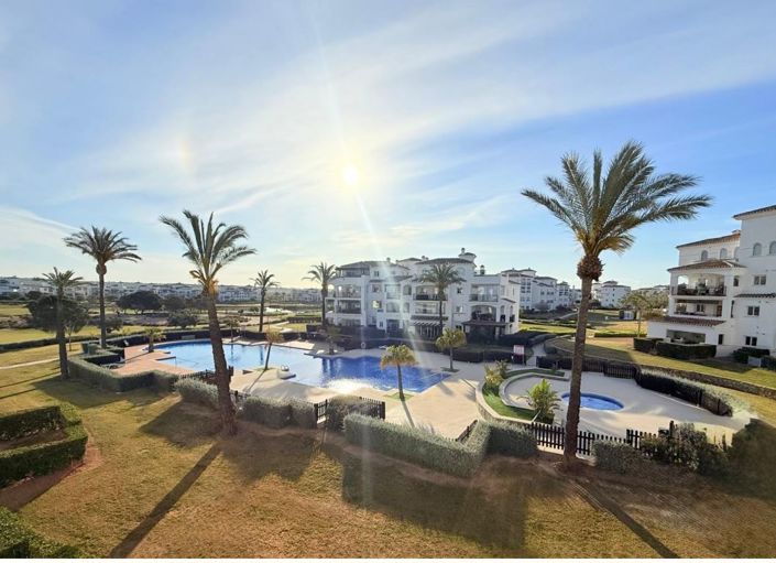 Image No.4-2 Bed Apartment for sale