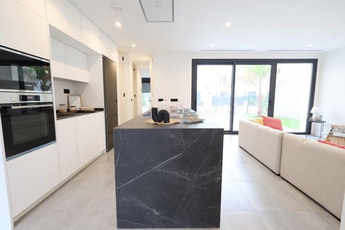 Image No.5-3 Bed Villa for sale