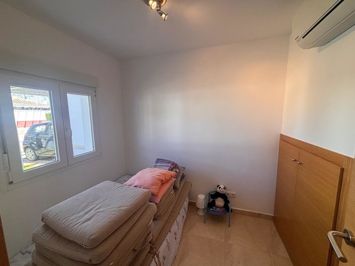 Image No.22-2 Bed Townhouse for sale