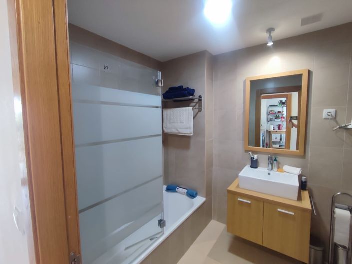 Image No.17-2 Bed Apartment for sale