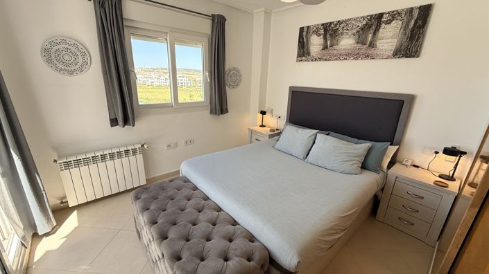 Image No.15-2 Bed Apartment for sale