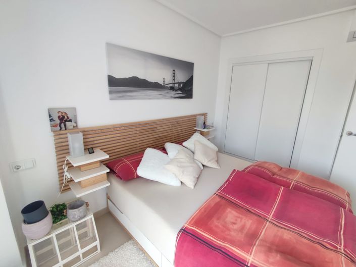 Image No.18-2 Bed Apartment for sale