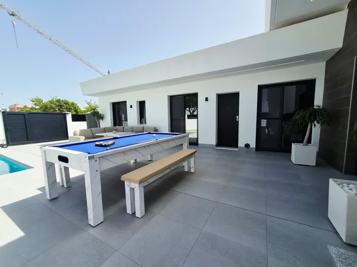 Image No.25-3 Bed Villa for sale