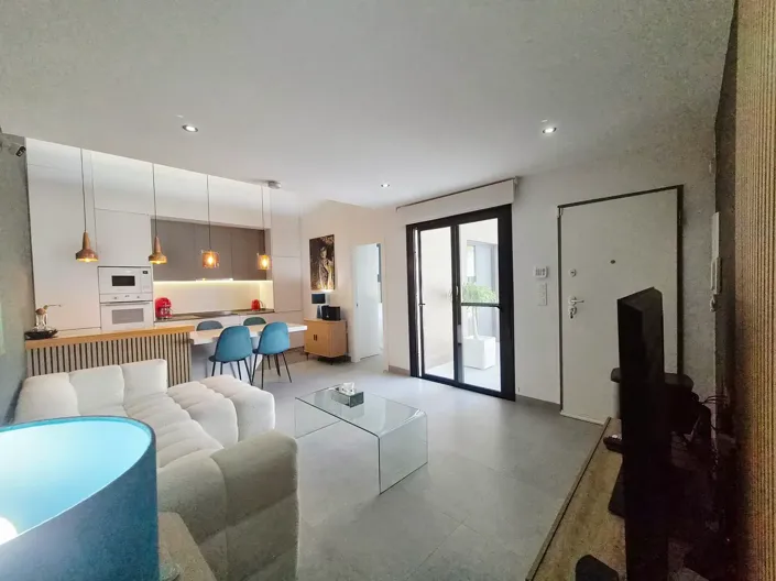 Image No.8-3 Bed Villa for sale