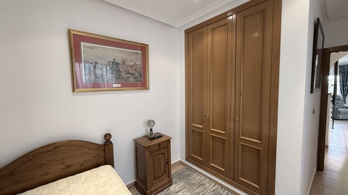 Image No.12-3 Bed Villa for sale