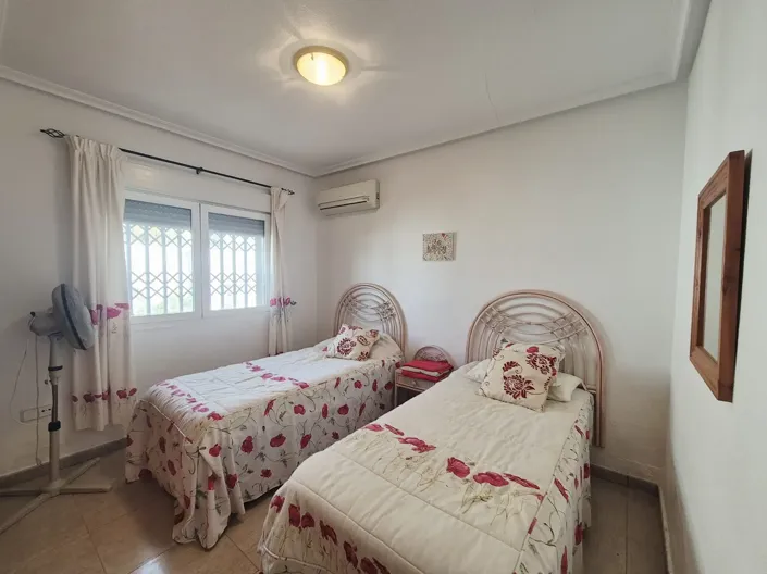 Image No.20-4 Bed Villa for sale