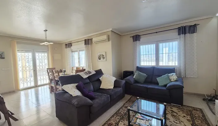 Image No.5-4 Bed Villa for sale
