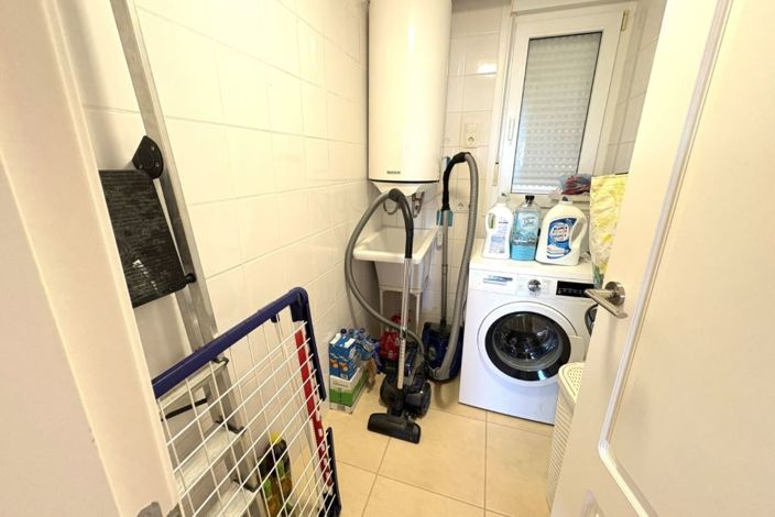 Image No.15-3 Bed Apartment for sale