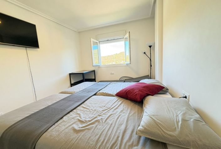 Image No.25-3 Bed Apartment for sale