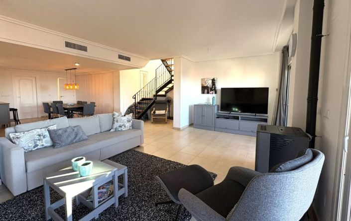 Image No.7-3 Bed Apartment for sale