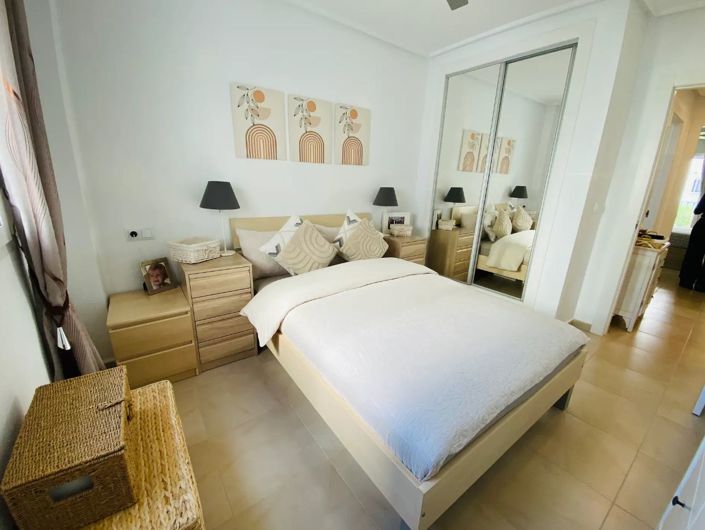 Image No.17-2 Bed Apartment for sale