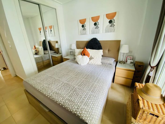 Image No.21-2 Bed Apartment for sale