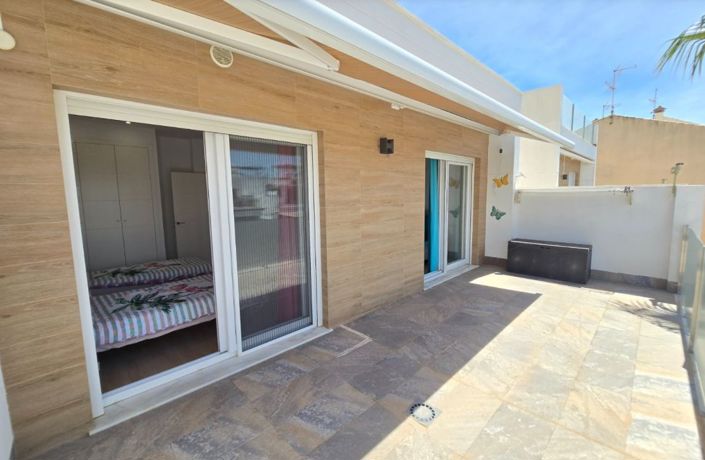 Image No.28-3 Bed Villa for sale