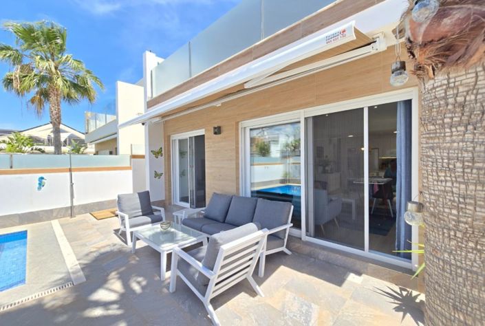 Image No.6-3 Bed Villa for sale