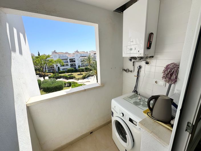 Image No.8-2 Bed Apartment for sale