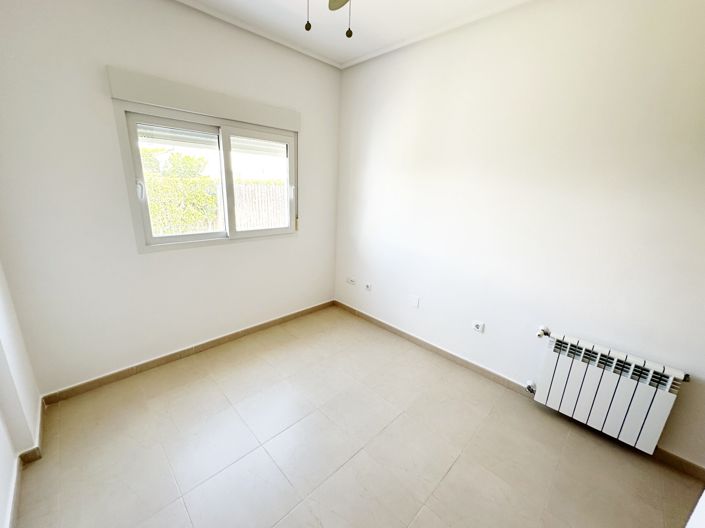 Image No.12-2 Bed Villa for sale