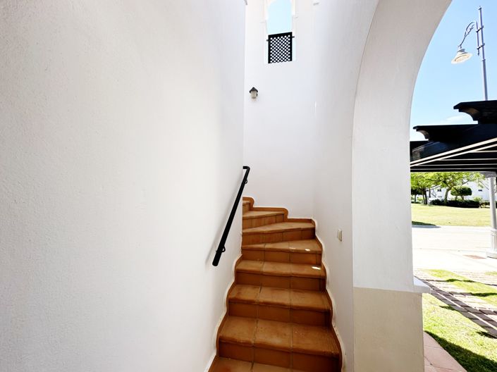 Image No.25-2 Bed Villa for sale