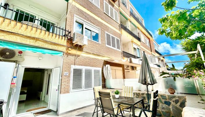 Image No.22-2 Bed Apartment for sale
