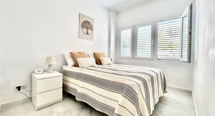 Image No.9-2 Bed Apartment for sale