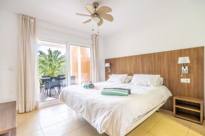 Image No.8-2 Bed Apartment for sale