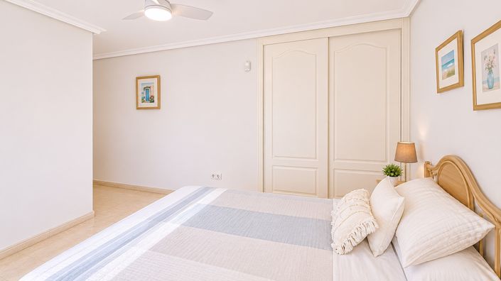 Image No.13-2 Bed Apartment for sale