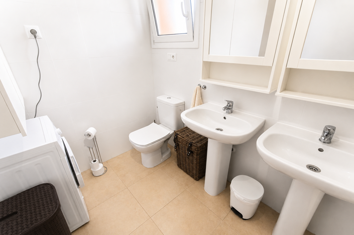 Image No.17-3 Bed Apartment for sale