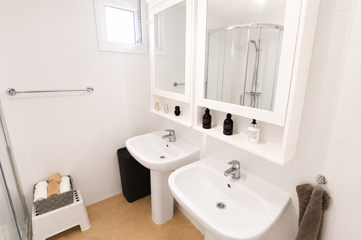 Image No.21-3 Bed Apartment for sale