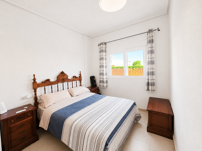Image No.15-2 Bed Villa for sale