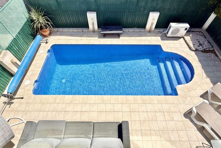 Image No.3-2 Bed Townhouse for sale