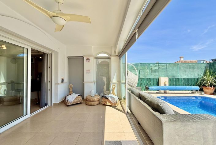 Image No.5-2 Bed Townhouse for sale