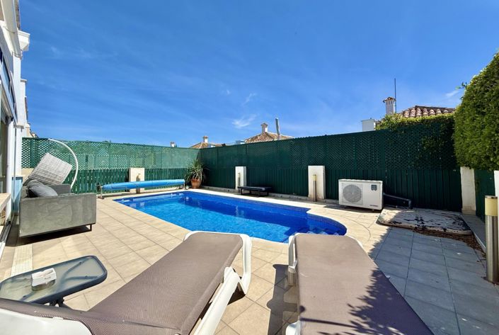 Image No.8-2 Bed Townhouse for sale