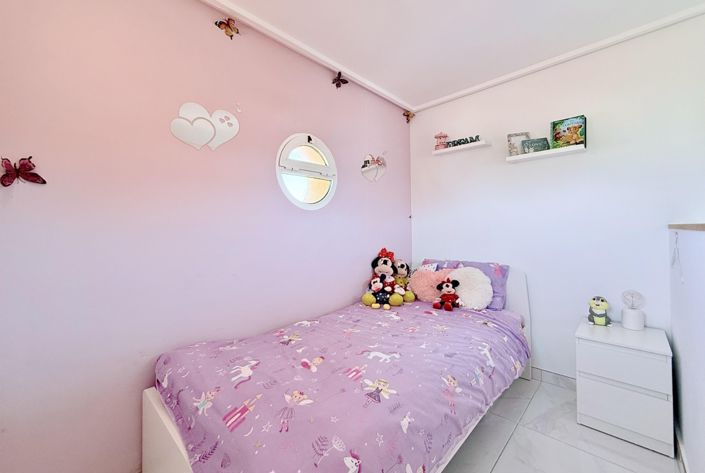 Image No.27-3 Bed Villa for sale