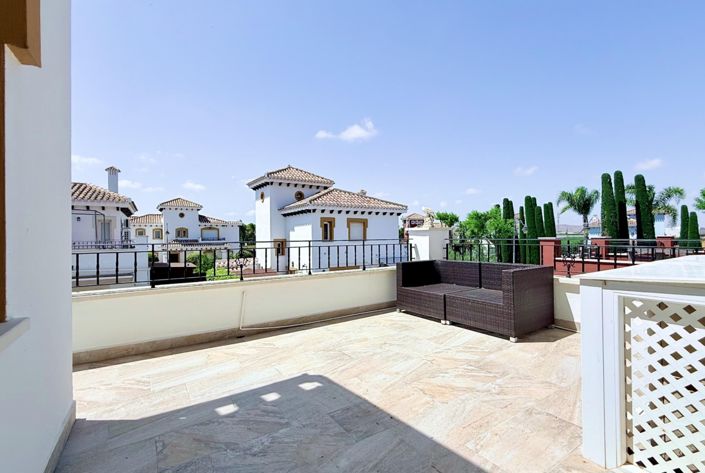 Image No.28-3 Bed Villa for sale