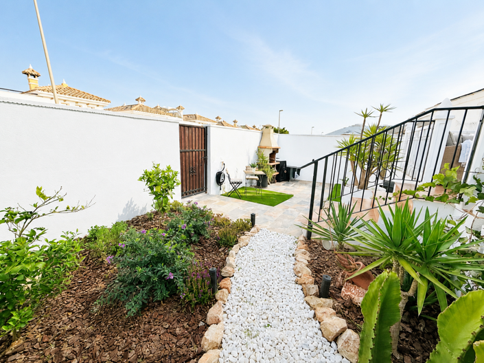 Image No.26-3 Bed Villa for sale