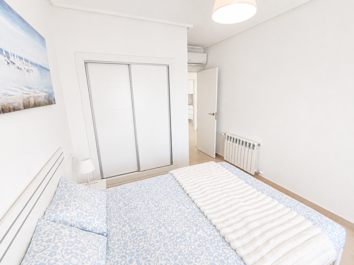 Image No.15-2 Bed Apartment for sale