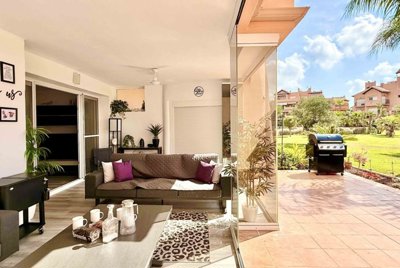 glass-curtain-terrace-mar-menor-golf-resort-l