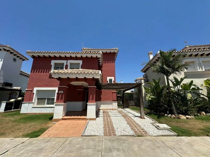 Image No.2-3 Bed Villa for sale