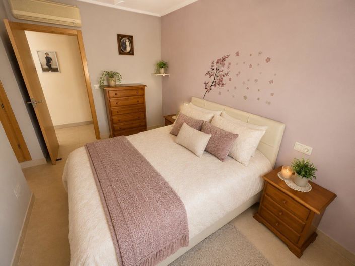 Image No.10-3 Bed Villa for sale