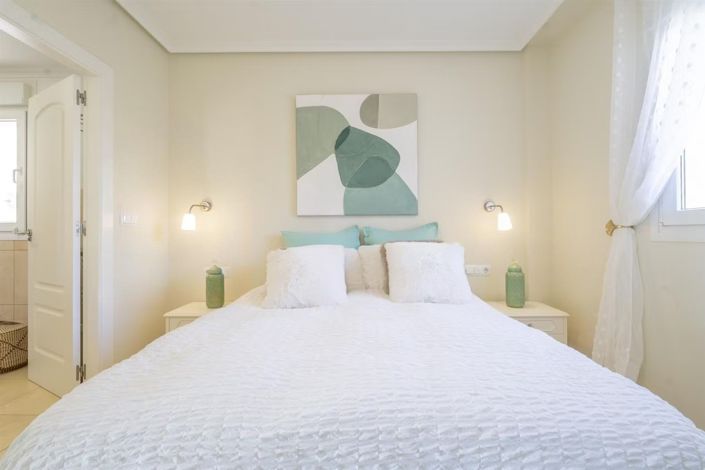 Image No.14-2 Bed Apartment for sale