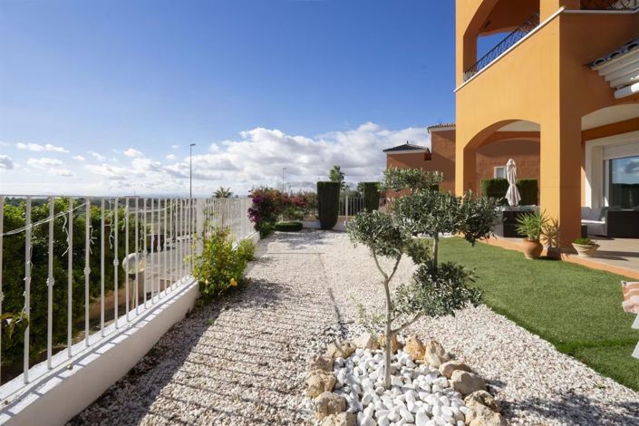 Image No.3-2 Bed Apartment for sale