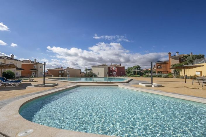 Image No.4-2 Bed Apartment for sale