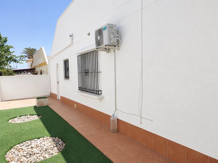 Image No.6-2 Bed Villa for sale