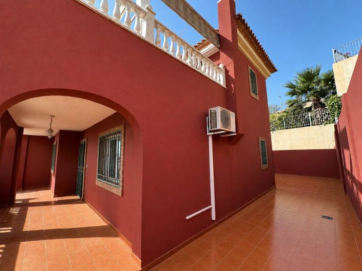 Image No.13-3 Bed Villa for sale